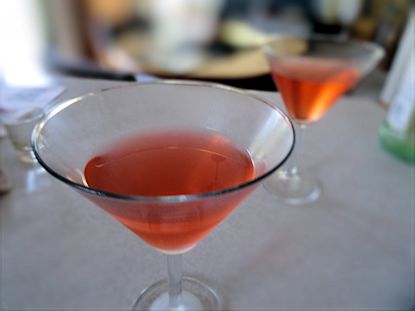 Martinez Cocktail at oldfatguy.ca